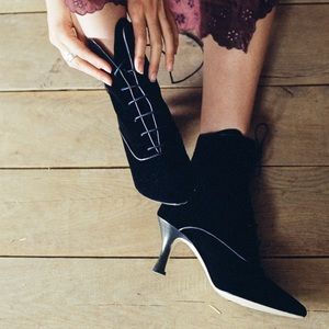 Dôen Dasha Black Velvet Boot 39